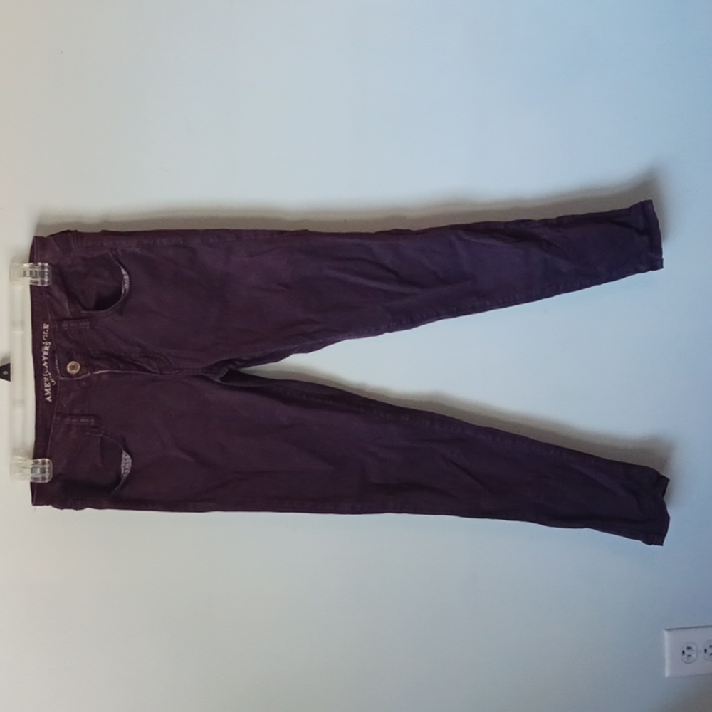 Size 8, dark purple, American Eagle Jeggings